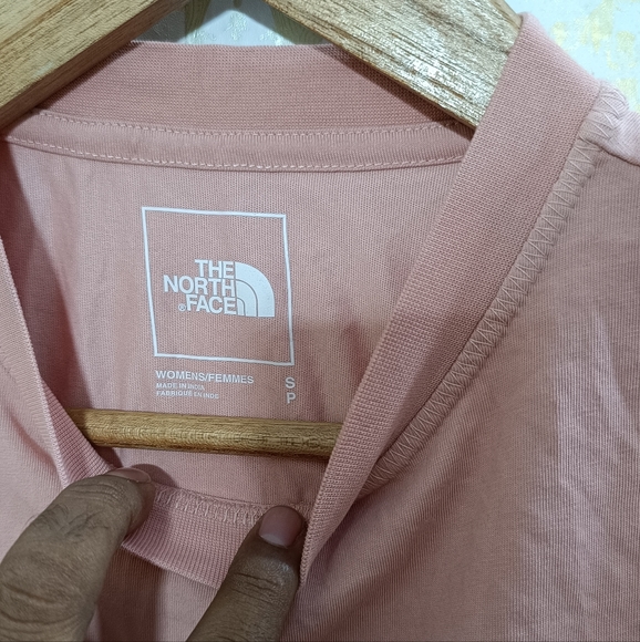 The North Face NWOT - Picture 8 of 8